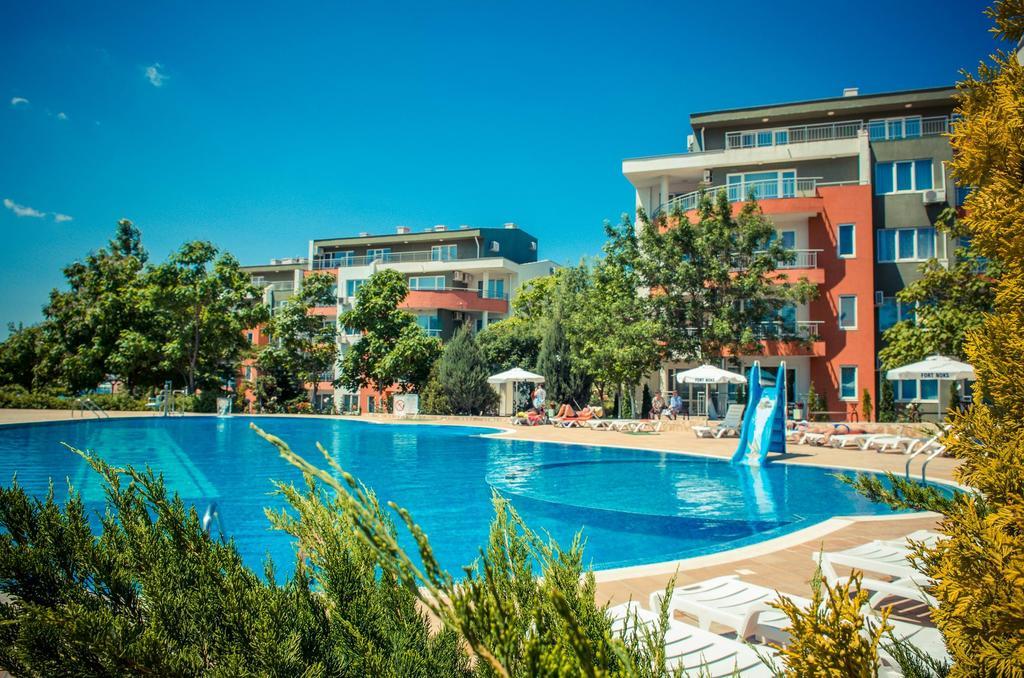 Gt Green Fort Beach Apartments Sunny Beach Exterior foto