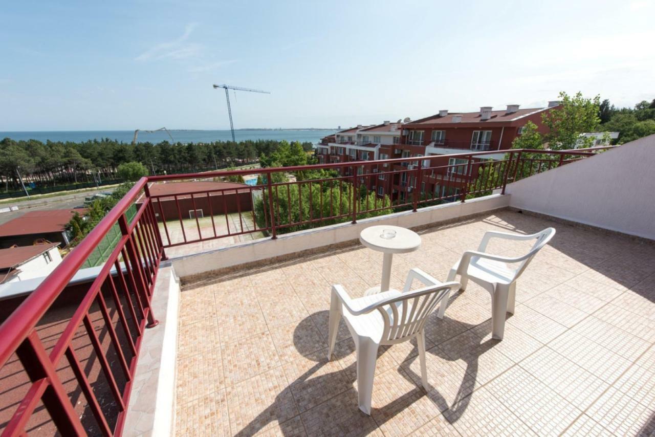 Gt Green Fort Beach Apartments Sunny Beach Exterior foto